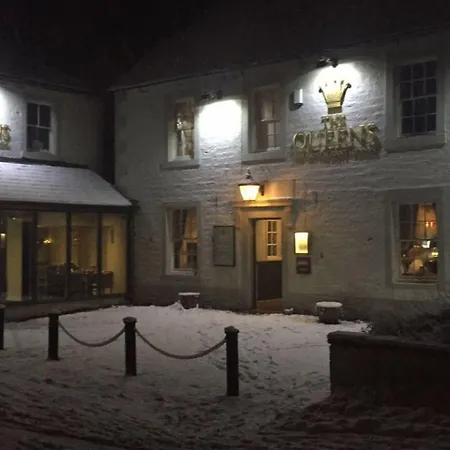 The Queen's Arms 3*