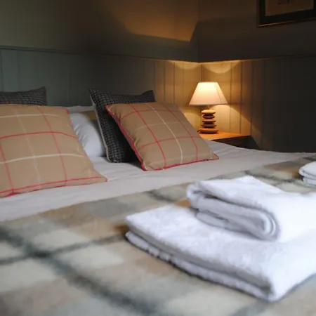 The Queen'S Arms Inn